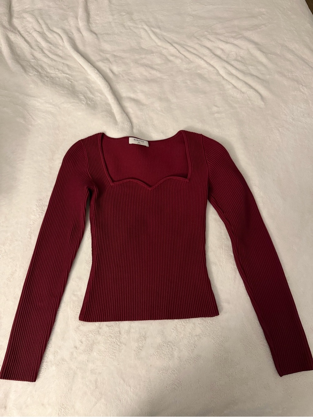 Aritzia Babaton Ribbed Sweetheart Long Sleeve Top - Wine